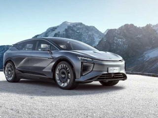 华人运通发布量产定型车高合HiPhi 1